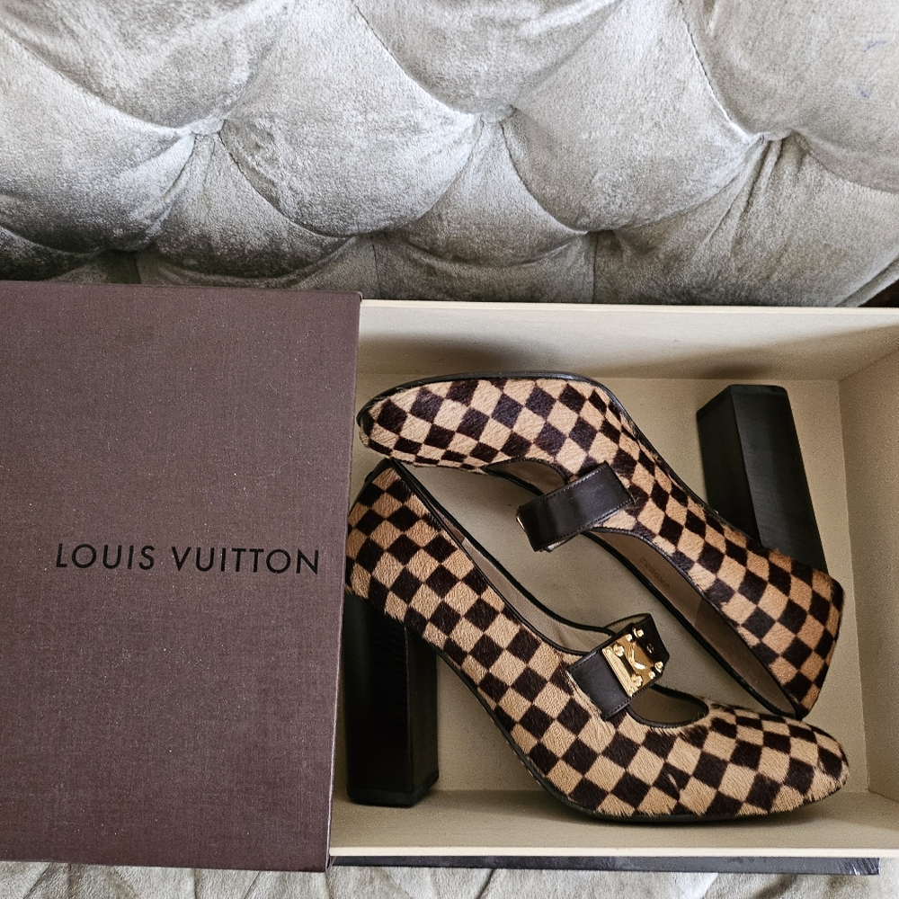 Louis Vuitton Checkered Brown Women's Shoes